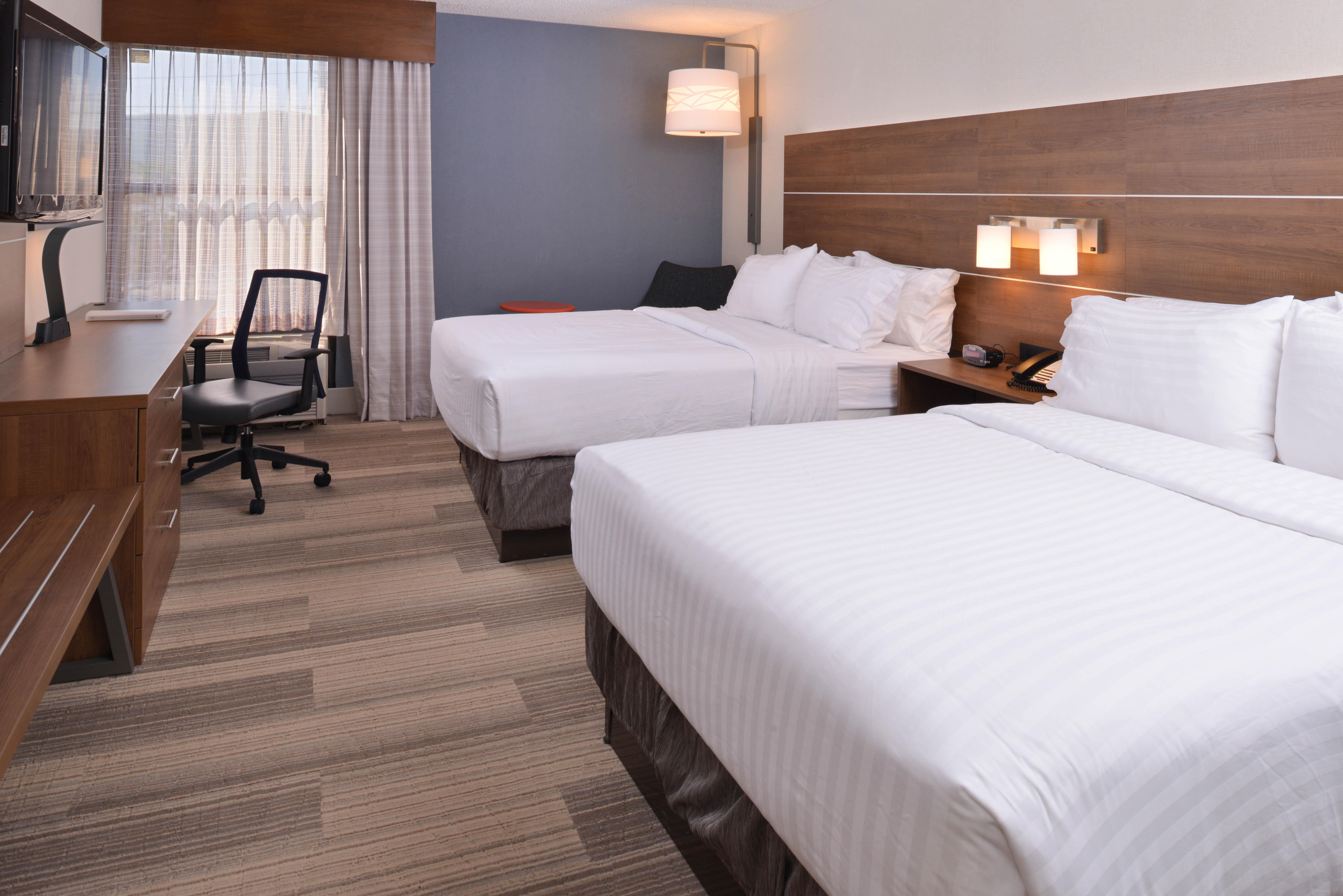 Express By Ihg Hotel 3*
